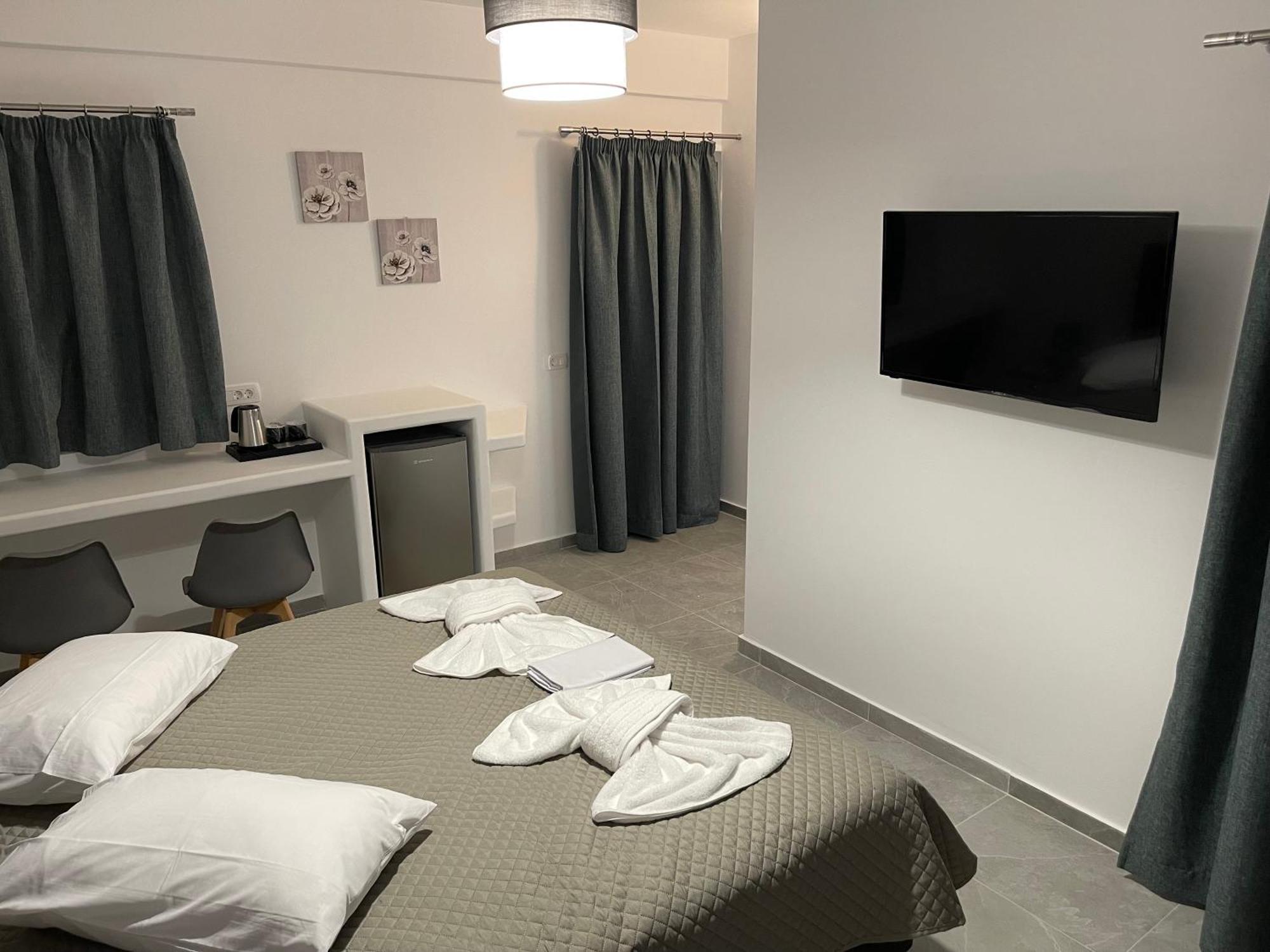 Tarelis Apartments & Studios Kamári Extérieur photo
