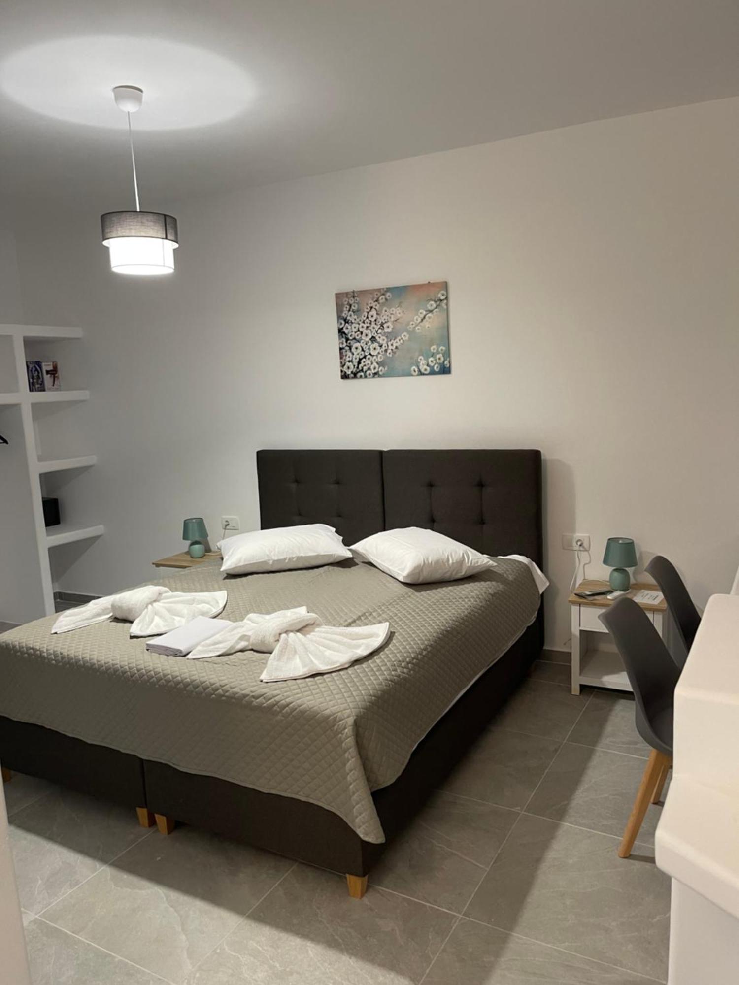 Tarelis Apartments & Studios Kamári Extérieur photo
