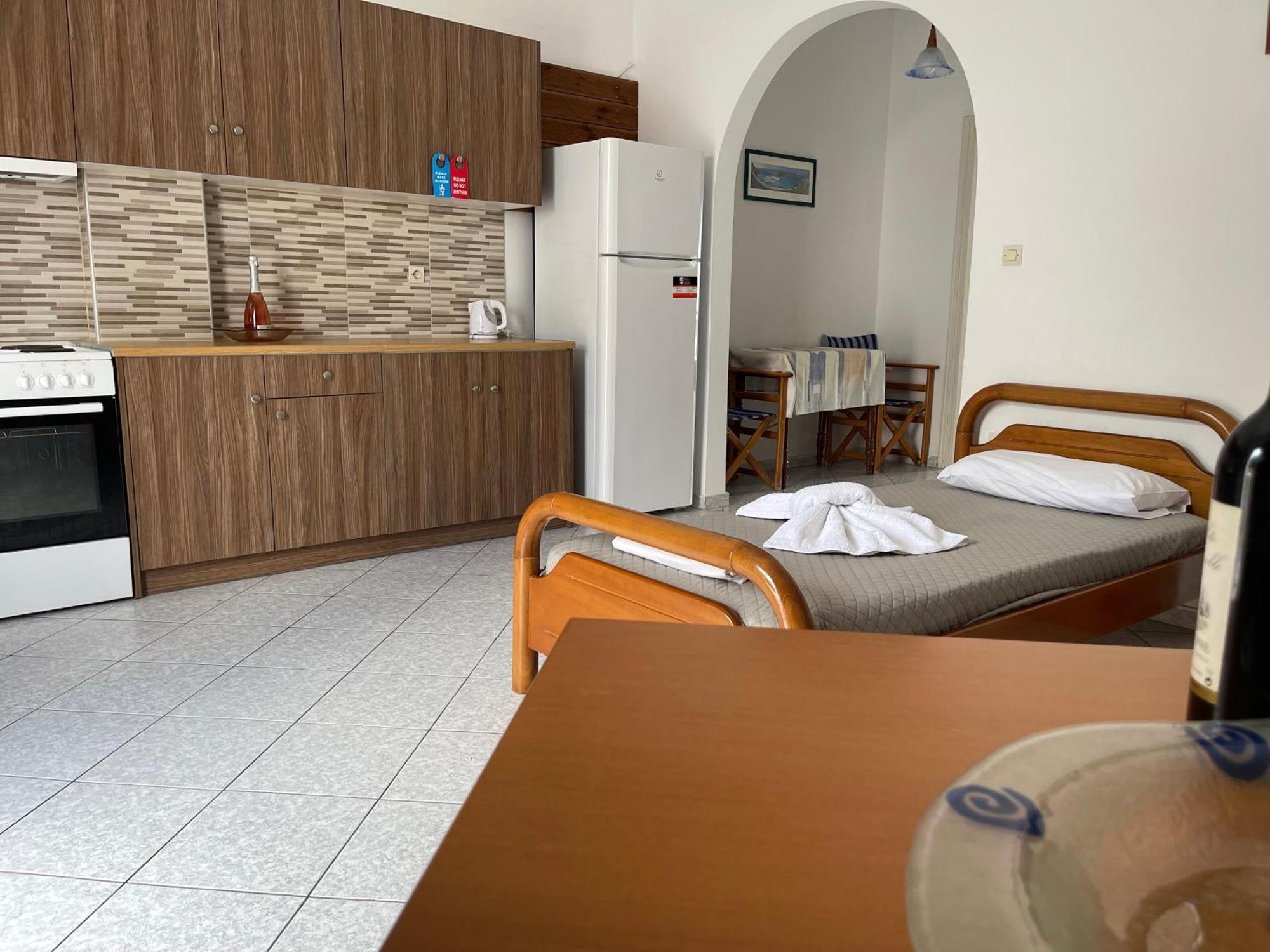 Tarelis Apartments & Studios Kamári Extérieur photo